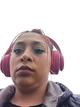 Snapshot of Mariana-94 chatting on March 2026 11:24:01 AM Mariana-94 online show from March 2026 11:24:01 AM