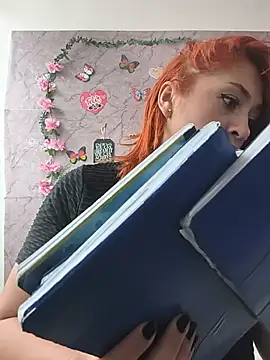 Snapshot of Mariana-94 chatting on May 2026 04:24:02 PM Mariana-94 online show from May 2026 04:24:02 PM