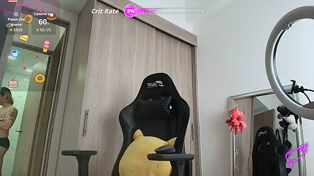 brunothompson3 online show from October 2025 04:30:01 PM