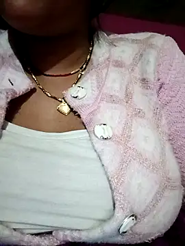 Snapshot of CUTGIRL76 chatting on January 2026 01:11:01 AM CUTGIRL76 online show from January 2026 01:11:01 AM