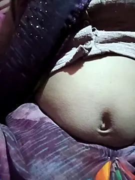 Snapshot of CUTGIRL76 chatting on January 2026 01:42:02 AM CUTGIRL76 online show from January 2026 01:42:02 AM