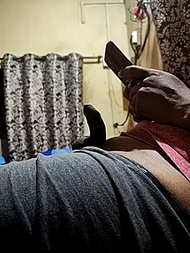 Snapshot of yournaughtysam chatting on September 2025 05:35:02 PM yournaughtysam online show from September 2025 05:35:02 PM