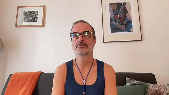 Snapshot of Milkywaymen chatting on November 2025 12:37:02 PM Milkywaymen online show from November 2025 12:37:02 PM