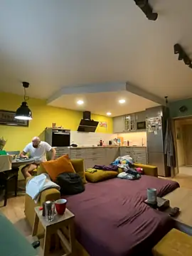 smint06 online show from October 2025 01:31:02 PM