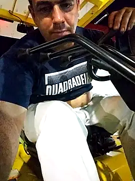 branquinho3 online show from November 2025 01:19:01 AM