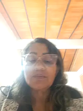 Vickysweeeettt online show from April 2026 02:09:01 AM