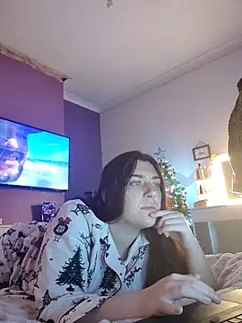 Snapshot of SerenaVice chatting on December 2025 05:39:02 PM SerenaVice online show from December 2025 05:39:02 PM