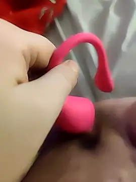 Snapshot of SerenaVice chatting on February 2026 04:46:02 AM SerenaVice online show from February 2026 04:46:02 AM