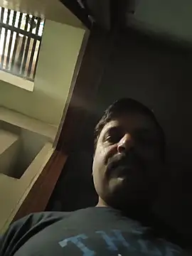 Snapshot of vardh033 chatting on November 2025 08:02:02 AM vardh033 online show from November 2025 08:02:02 AM