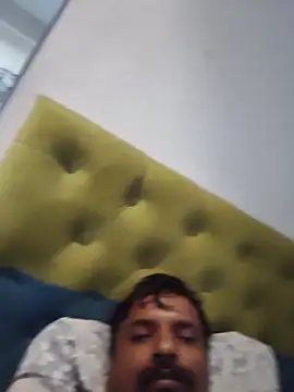 Snapshot of vardh033 chatting on November 2025 03:12:02 AM vardh033 online show from November 2025 03:12:02 AM