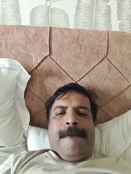 Snapshot of vardh033 chatting on November 2025 03:38:01 AM vardh033 online show from November 2025 03:38:01 AM