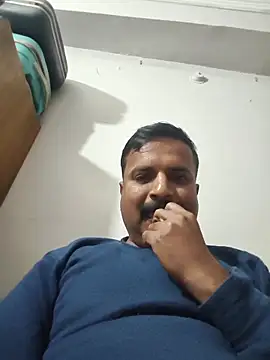 Snapshot of vardh033 chatting on November 2025 07:49:02 PM vardh033 online show from November 2025 07:49:02 PM