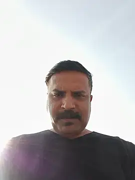 Snapshot of vardh033 chatting on December 2025 05:46:02 AM vardh033 online show from December 2025 05:46:02 AM