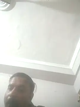 Snapshot of vardh033 chatting on December 2025 11:36:02 AM vardh033 online show from December 2025 11:36:02 AM