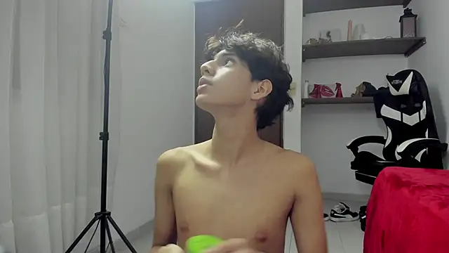 lightboy0 online show from September 2025 03:23:02 PM