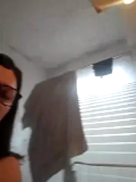 Snapshot of Aambre95Esexy chatting on November 2025 12:16:02 PM Aambre95Esexy online show from November 2025 12:16:02 PM