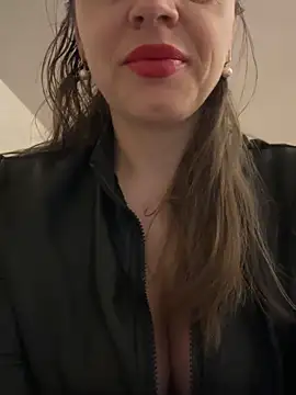 ladywithbigass online show from February 2026 06:07:01 AM