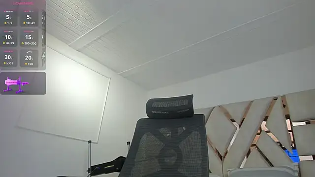 emily roousee online show from July 2026 07:27:01 PM