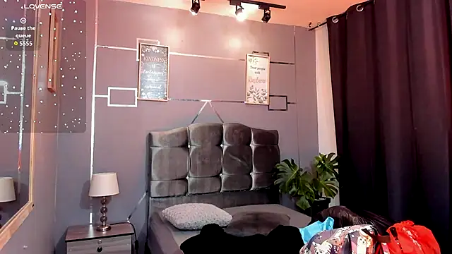 Snapshot of Lilith_morgan01 chatting on October 2025 11:51:02 AM Lilith morgan01 online show from October 2025 11:51:02 AM