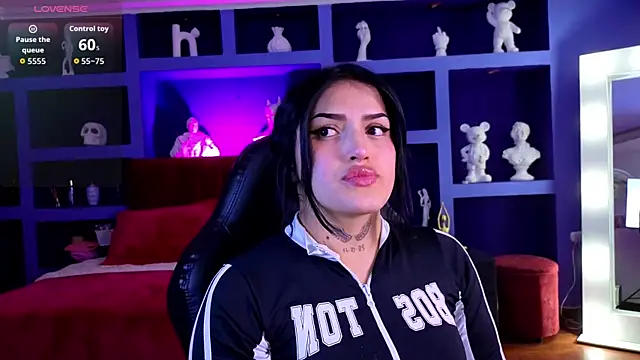 Snapshot of sari_belle chatting on September 2025 08:30:02 PM sari belle online show from September 2025 08:30:02 PM