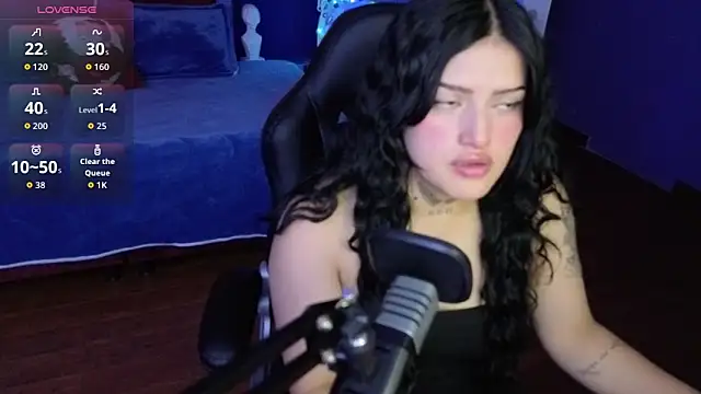 Snapshot of sari_belle chatting on December 2025 08:50:02 PM sari belle online show from December 2025 08:50:02 PM