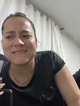 Snapshot of Leonis_0 chatting on October 2025 03:29:01 AM Leonis 0 online show from October 2025 03:29:01 AM