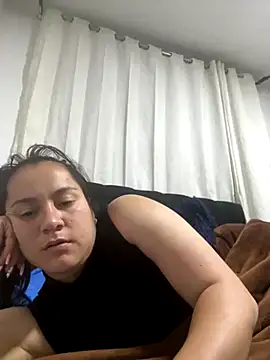 Snapshot of Leonis_0 chatting on November 2025 02:00:01 AM Leonis 0 online show from November 2025 02:00:01 AM