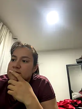 Snapshot of Leonis_0 chatting on November 2025 02:11:02 AM Leonis 0 online show from November 2025 02:11:02 AM