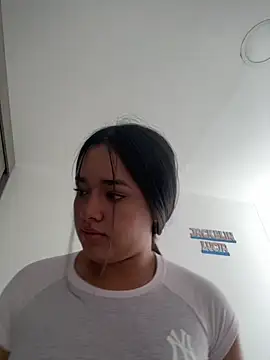 Luciaparker03 online show from July 2026 12:25:01 PM
