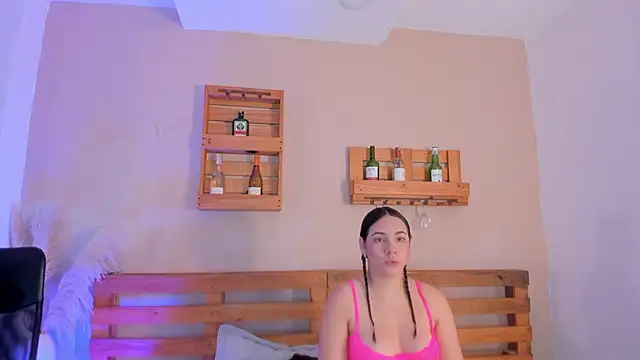  miss mia online show from October 2025 11:43:02 AM