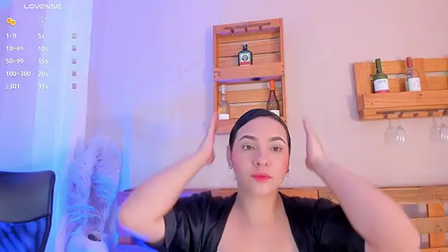  miss mia online show from November 2025 10:47:02 AM