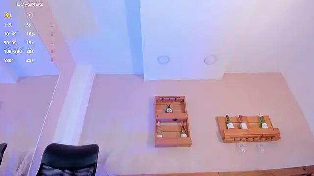  miss mia online show from November 2025 10:48:02 AM