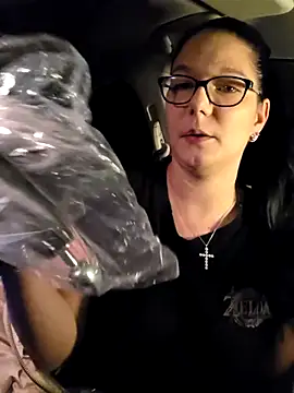 Snapshot of Swiss_Lady chatting on November 2025 09:38:01 PM Swiss Lady online show from November 2025 09:38:01 PM