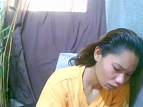 Sweeetgurll online show from May 2026 12:39:01 AM