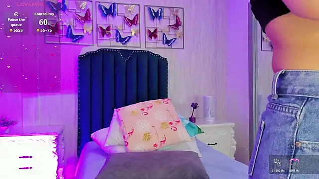 Alison Carde05 online show from May 2026 06:59:01 PM