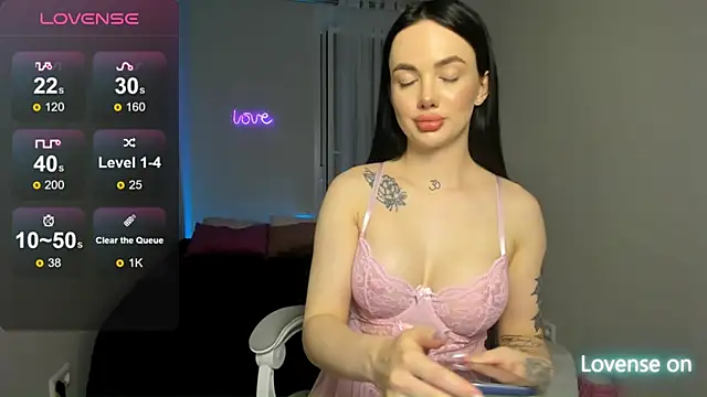SelinaStorm online show from April 2026 11:07:01 PM