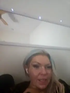 Snapshot of playboyequal chatting on April 2026 09:32:01 PM playboyequal online show from April 2026 09:32:01 PM