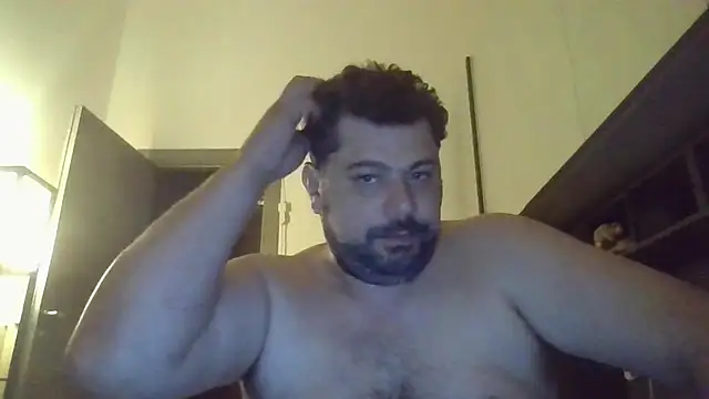 giuseppelovisi85 online show from September 2025 04:23:02 AM