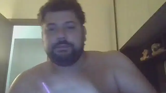 giuseppelovisi85 online show from October 2025 08:20:01 PM