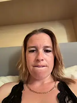 amberrose094 online show from June 2026 07:29:01 PM