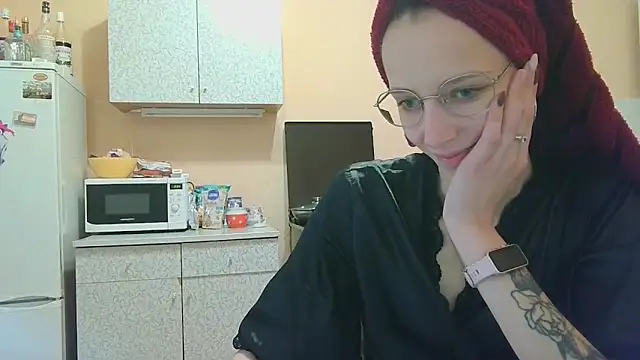 Snapshot of Lucy_Divine chatting on September 2025 11:22:02 AM Lucy Divine online show from September 2025 11:22:02 AM