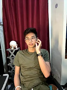 Snapshot of Prince-Harrison chatting on October 2025 05:22:02 PM Prince-Harrison online show from October 2025 05:22:02 PM