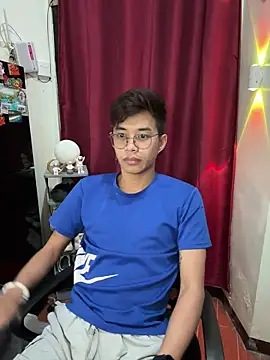 Snapshot of Prince-Harrison chatting on October 2025 05:33:01 PM Prince-Harrison online show from October 2025 05:33:01 PM