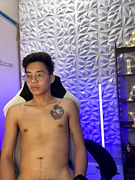 Snapshot of Prince-Harrison chatting on November 2025 12:50:02 PM Prince-Harrison online show from November 2025 12:50:02 PM