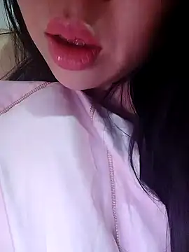 Julyy08 online show from January 2026 03:39:01 PM