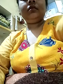 Snapshot of angry_couplez chatting on January 2026 10:09:02 AM angry couplez online show from January 2026 10:09:02 AM