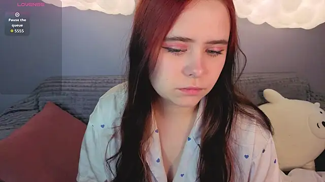 Alis Platt online show from May 2026 01:01:01 AM