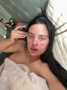 Snapshot of Victoriasteel chatting on September 2025 07:53:01 AM Victoriasteel online show from September 2025 07:53:01 AM