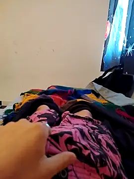 abnerdam01 online show from September 2025 11:11:01 AM