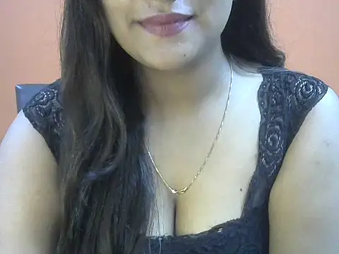 Queenxxx98 online show from November 2025 05:59:01 PM